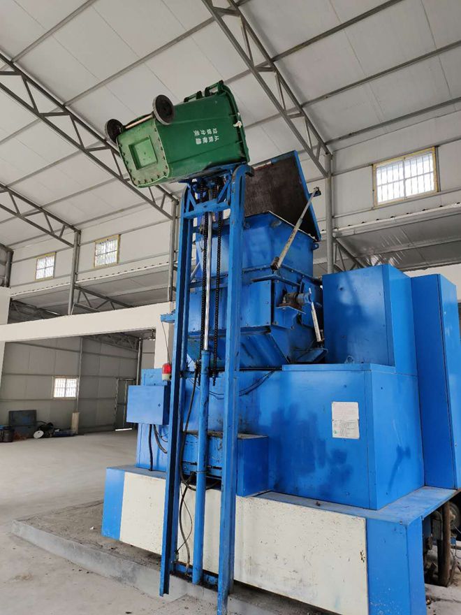 琳伟环保设备 小型垃圾焚烧炉的工作日常