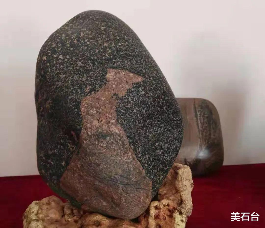 军人|服役空军16年的退役军人，4.3万的石头16万都舍不得卖