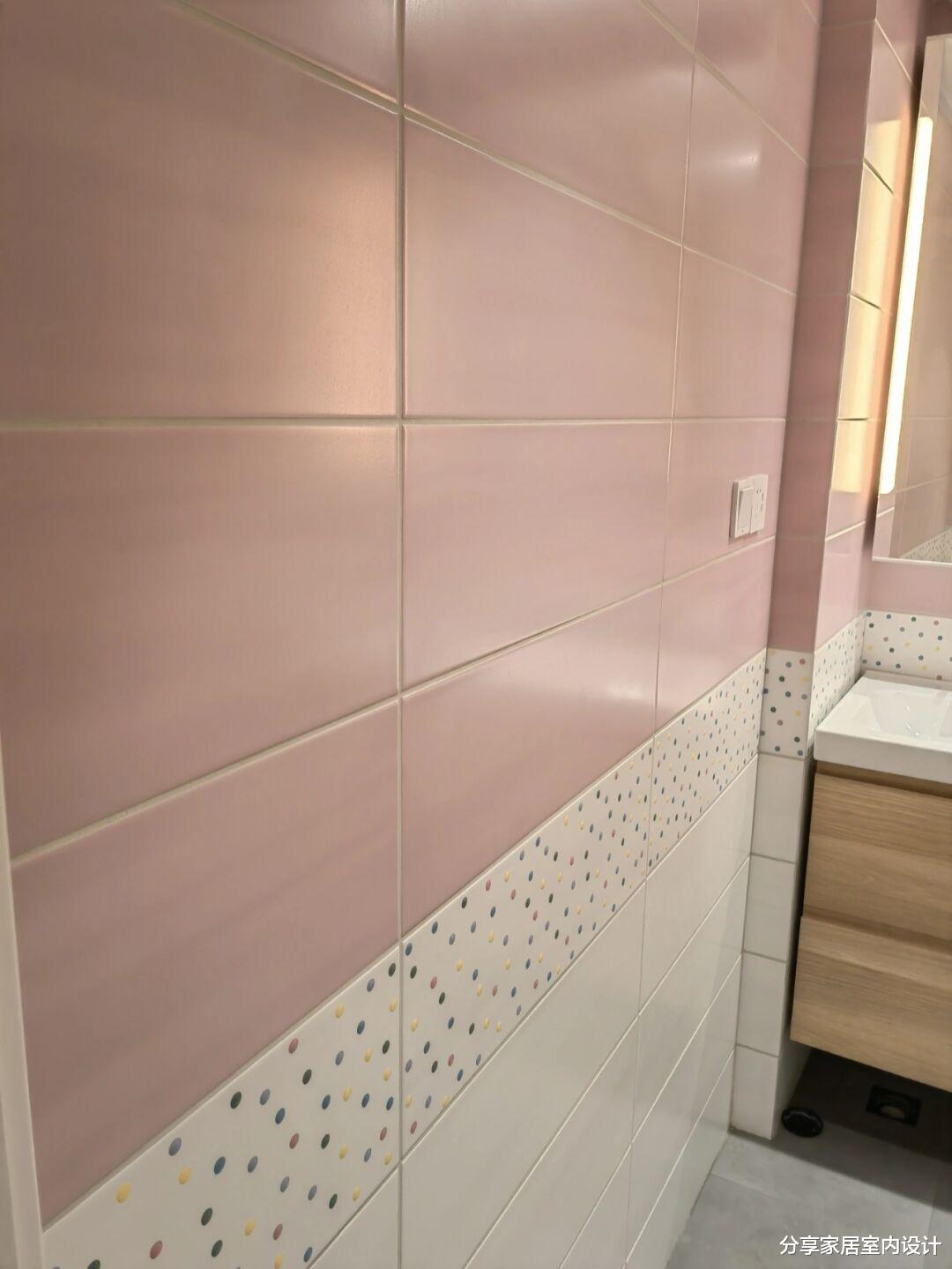 新房正式装修完工，墙面刷网红灰特别耐看，非常期待早点入住！