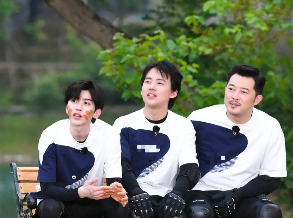 奔跑吧兄弟|新《跑男》定档，蔡徐坤退出，迎来长腿欧巴，这位活宝嘉宾又来了