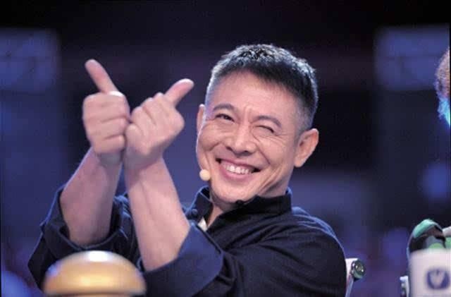 许亚军|李连杰的“负心”与“痴情”，不婚不恋的大女儿，让他自食恶果