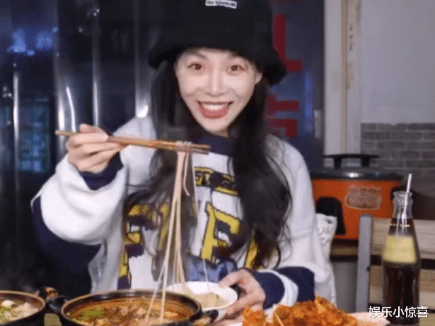小贝|为何“小贝饿了”越吃越瘦？粉丝说出缘由，全网欠她一句对不起