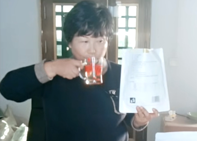 |为和许敏比母爱，杜女士广告式宣传自己