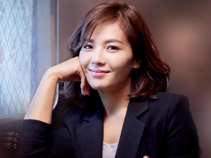 刘涛|43岁刘涛冬天下水拍戏！冷到发抖不停呼气，全身湿透在水中扑腾