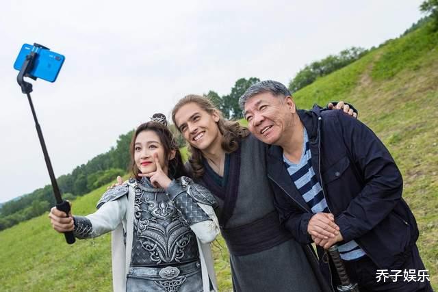 姜文|《图兰朵：魔咒缘起》到底有多烂？央媒四个字点评一针见血