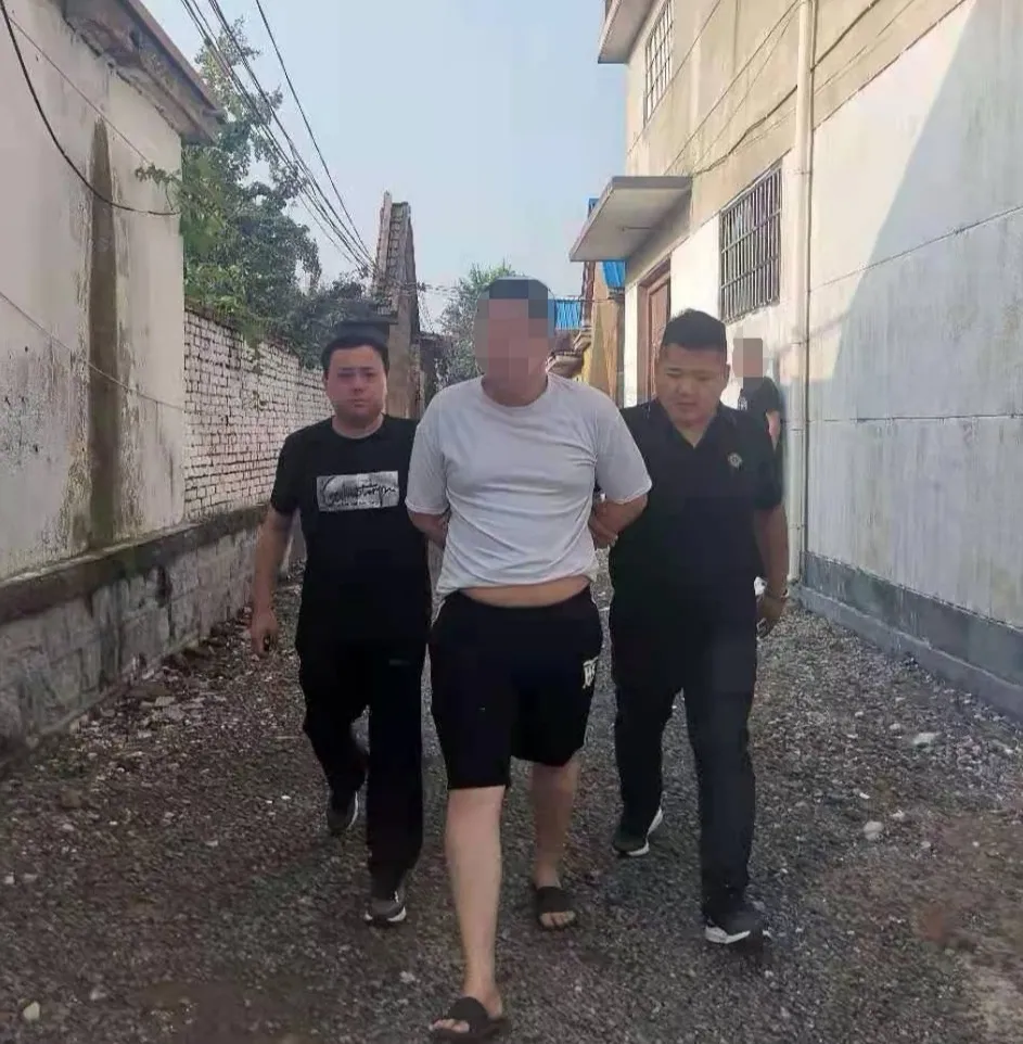 酒吧 到过临沂涑河北街某酒吧，有同等遭遇的市民快报警