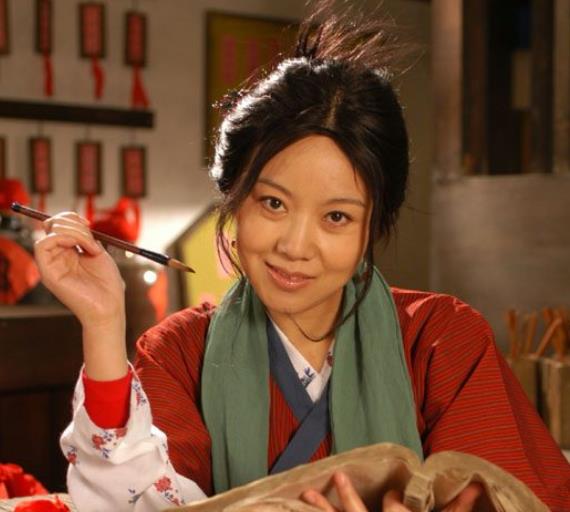 迪丽热巴|央视提名6大红衣美女，《东宫》小枫入围，迪丽热巴的凤九没选上