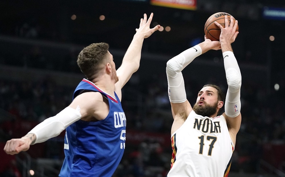 快船隊(duì)|周琦啊，看看你當(dāng)年的替補(bǔ)，從0+0到7+4，堅(jiān)持4年終于站穩(wěn)腳跟