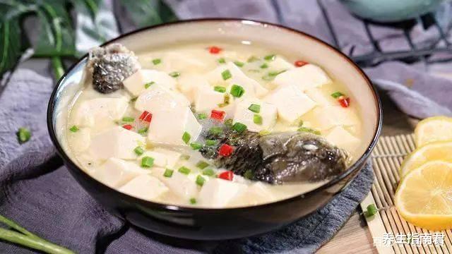 养生指南君|水污染引发鱼肉健康问题，怎么吃鱼才健康？