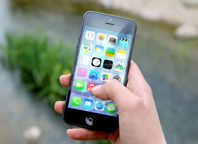小米官宣手机新形象，苹果增加更多芯片供应商