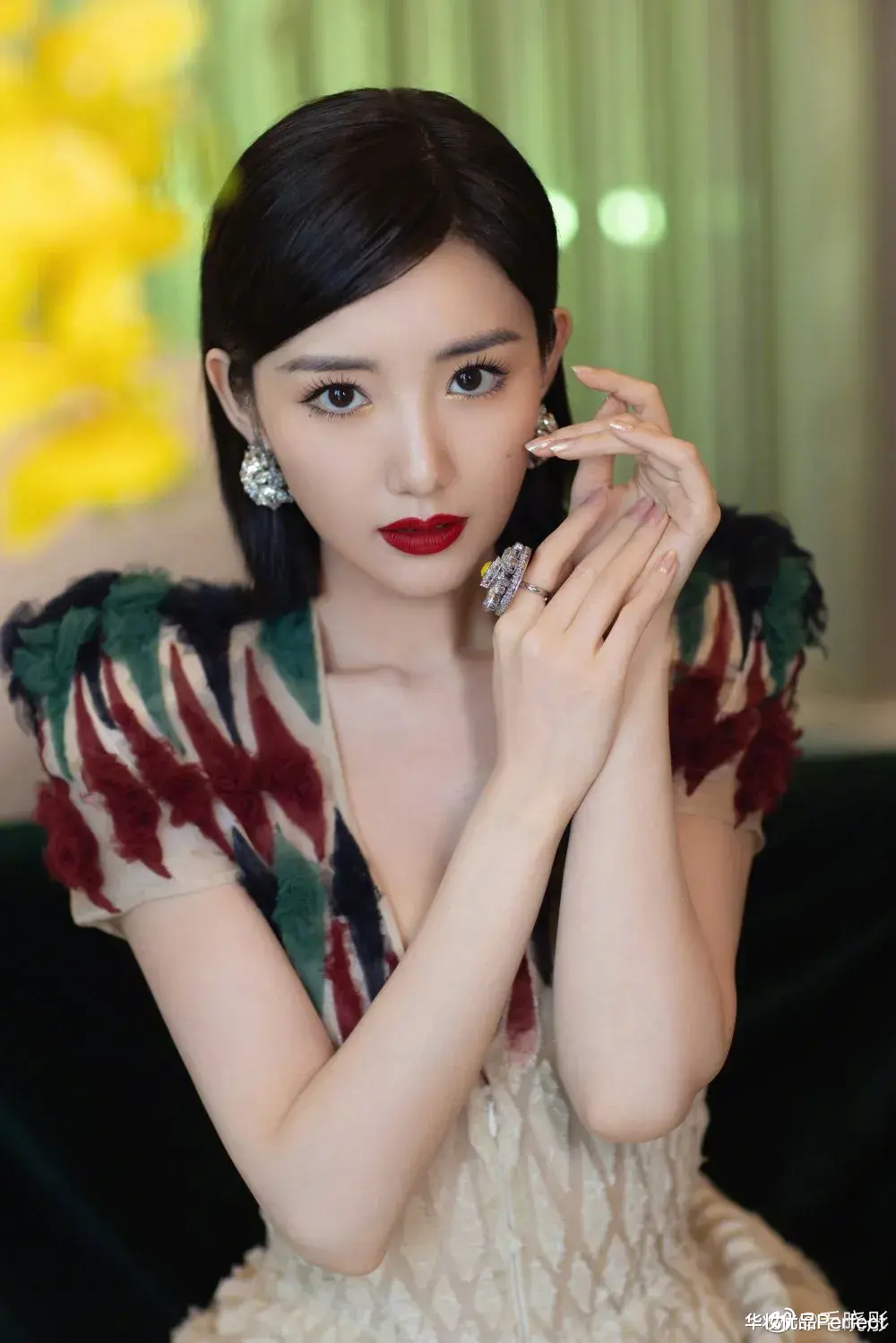 华妆优品Perfect|超期待的毛晓彤穿搭已经上线！！！