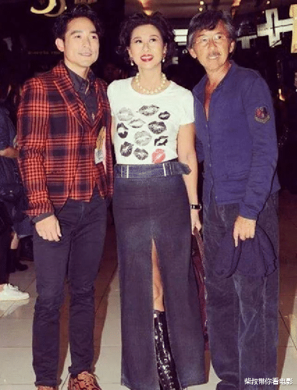 邓婕|至今未孕却甘当后妈的10位女星,一个比一个优秀,对丈夫的孩子视如己出