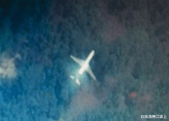 馬航MH370之謎: 失蹤7年後，飛機殘骸被沖上南非海灘-圖5
