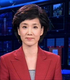 央视|李修平26年主持生涯零失误，因工作离婚，42岁再婚依然很幸福