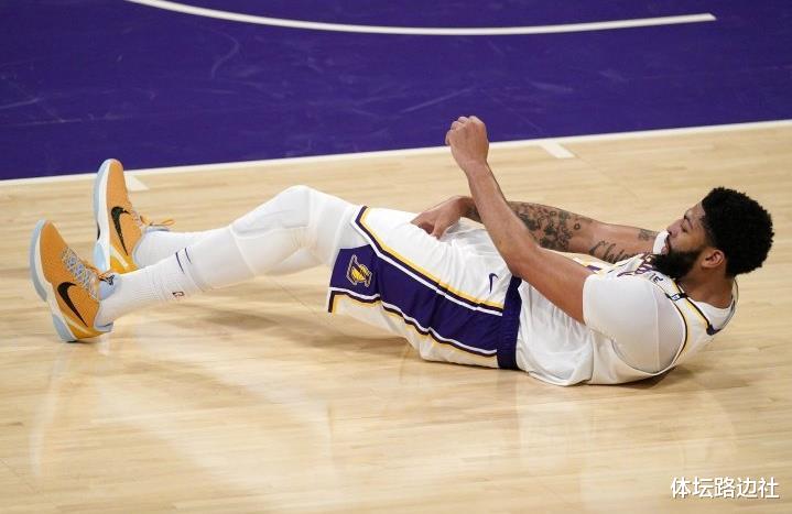 斯蒂芬·库里|湖人新消息！戴维斯伤情更新，詹姆斯正式表态，沃格尔面临选择