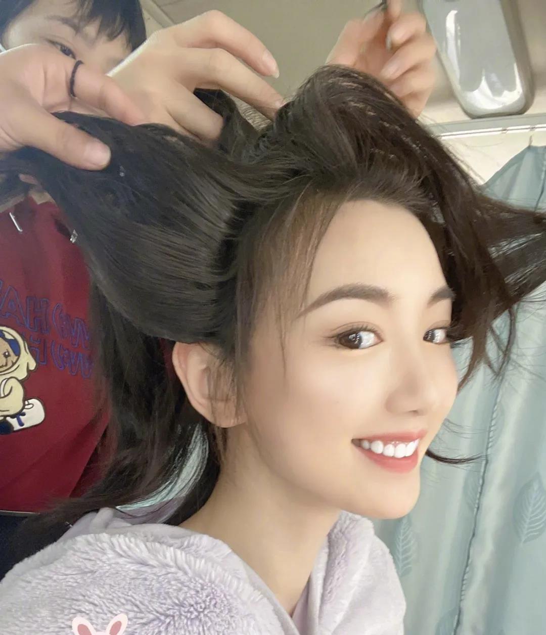 鞠婧祎|最新小八卦，王紫璇陈国富，赵露思，杨幂，毛晓彤，谢娜