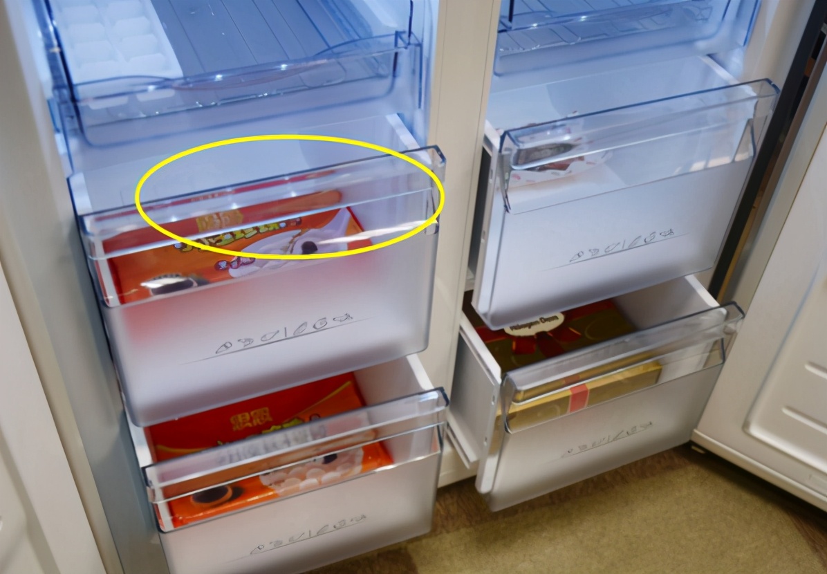 畅谈装修|冰箱结冰怎么办？只需要看一下这里，教你几招解决，省钱又省电