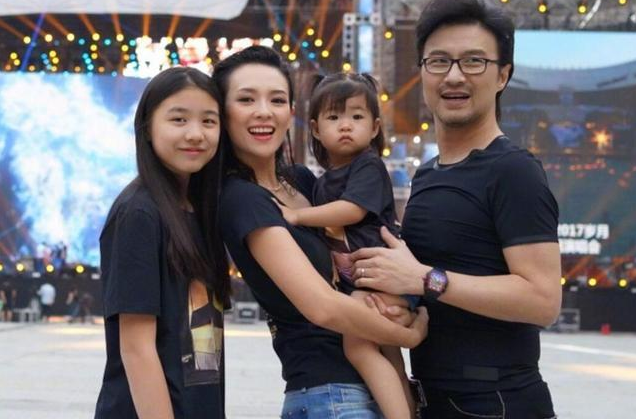 汪峰|汪峰为何带女儿去亲子鉴定？章子怡的好后妈形象是装的？