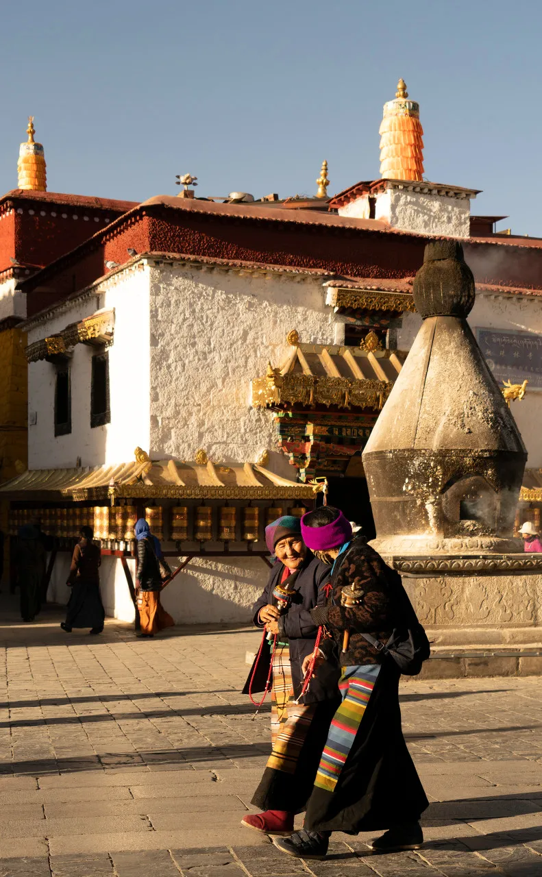 腾冲|这才是2022年西藏最美旅行时间表，承包你一整年的进藏旅行，美哭！