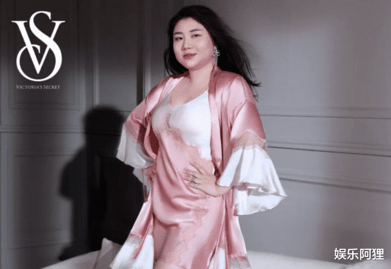 杨天真|杨天真代言内衣遭网友嘲讽!身材臃肿全身赘肉,看了毫无购买欲望