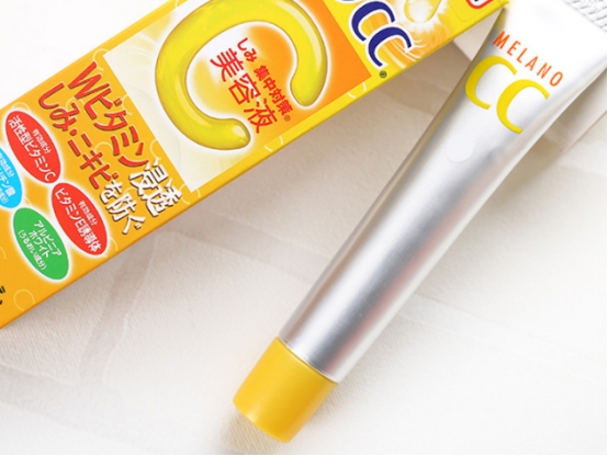 达达时尚界|有什么平价好用的祛斑产品推荐？不要划过！测评来咯包你不踩雷！