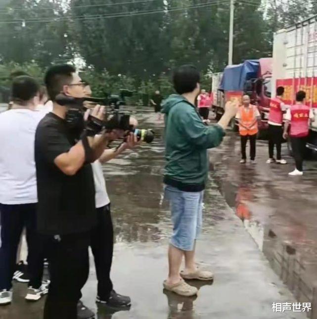 我是真的爱你|韩红是娱乐圈难得的好人，但是求求你不要去做慈善了