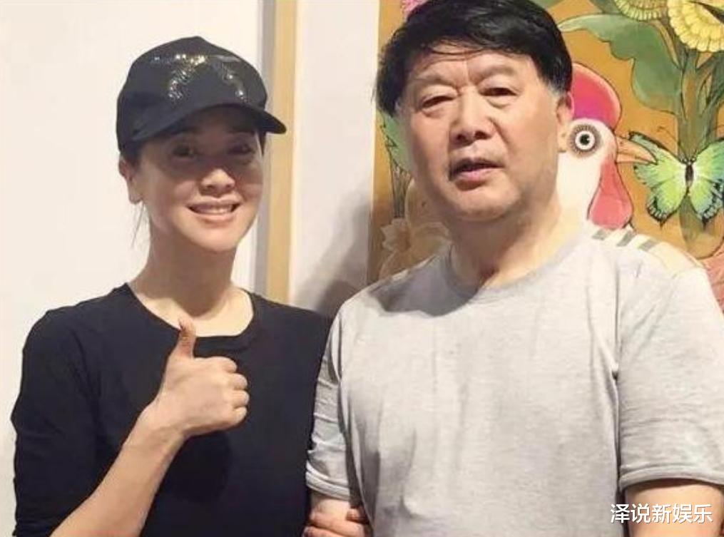 左小青|左小青自曝离婚，言语中透露三点担忧，那英回应看出情商