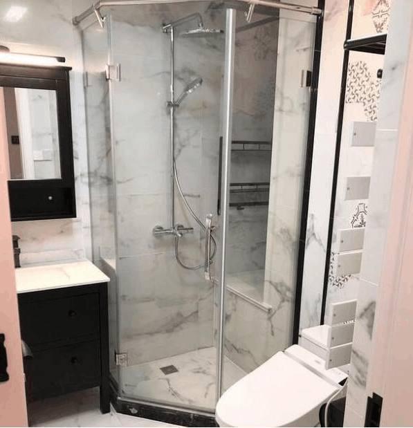 新房小柜子多，朋友看了却说客厅这个柜子太好用，回家也要做一个