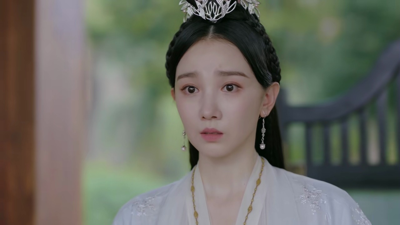 斛珠夫人|《斛珠夫人》疯狂皇帝和他的替身皇妃，追其火葬场的节奏