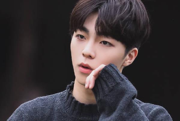 袁冰妍|袁冰妍后援会被禁言，被曝多次利用粉丝集资