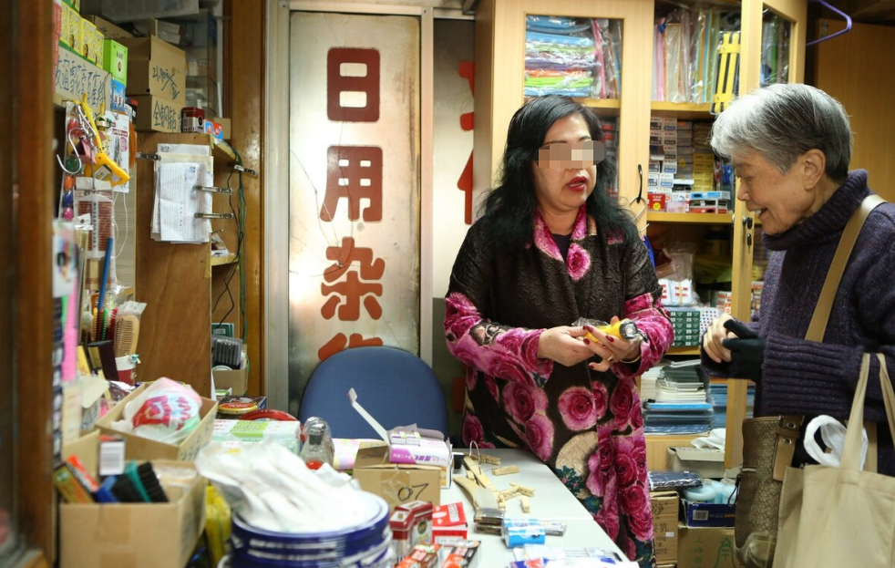 |47岁女子，不痛不痒，确诊甲状腺癌，医生怒斥：这2种食物吃太多