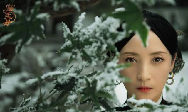 于正|46岁蒋勤勤和男主像母子？惠英红演技尴尬？这次我替于正新剧不平