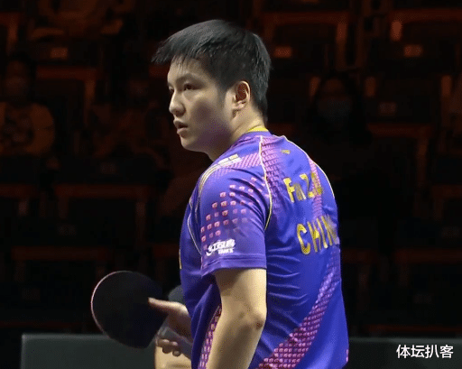 樊振东|3-0！樊振东大逆转：世界第一救局点，1-6落后翻盘，对手郁闷扔球