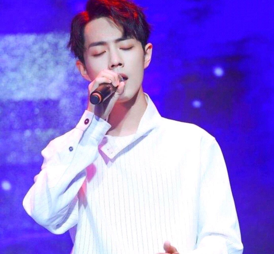 肖战|肖战跨年晚会并未官宣，粉丝帮忙出谋划策，线上直播可以接受