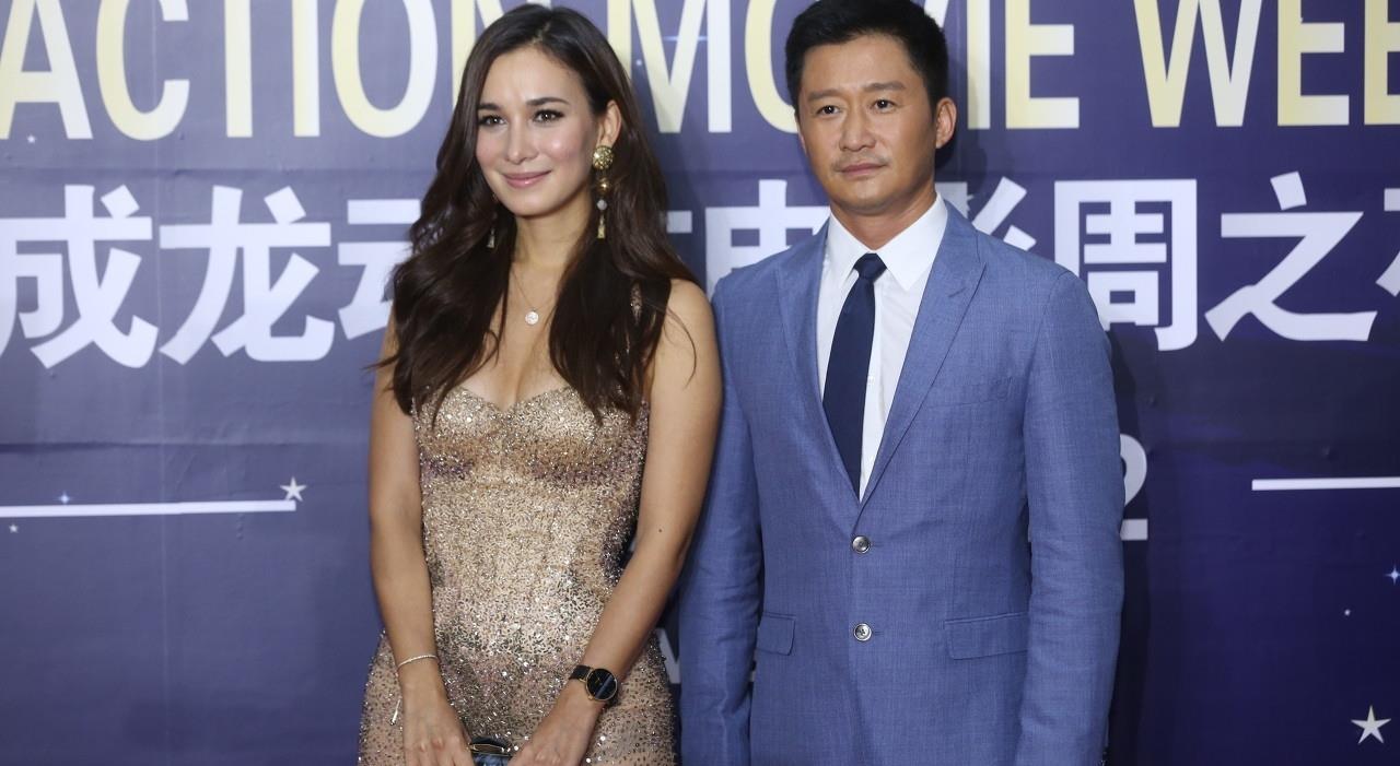 白雪在燃烧 卖房拍电影,女主角罢演,欲分期给片酬,硬汉吴京也有无奈的时候