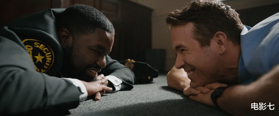 失控玩家|全片22个彩蛋，东拼西凑笑料，性感女神的新作，上映2天票房破亿