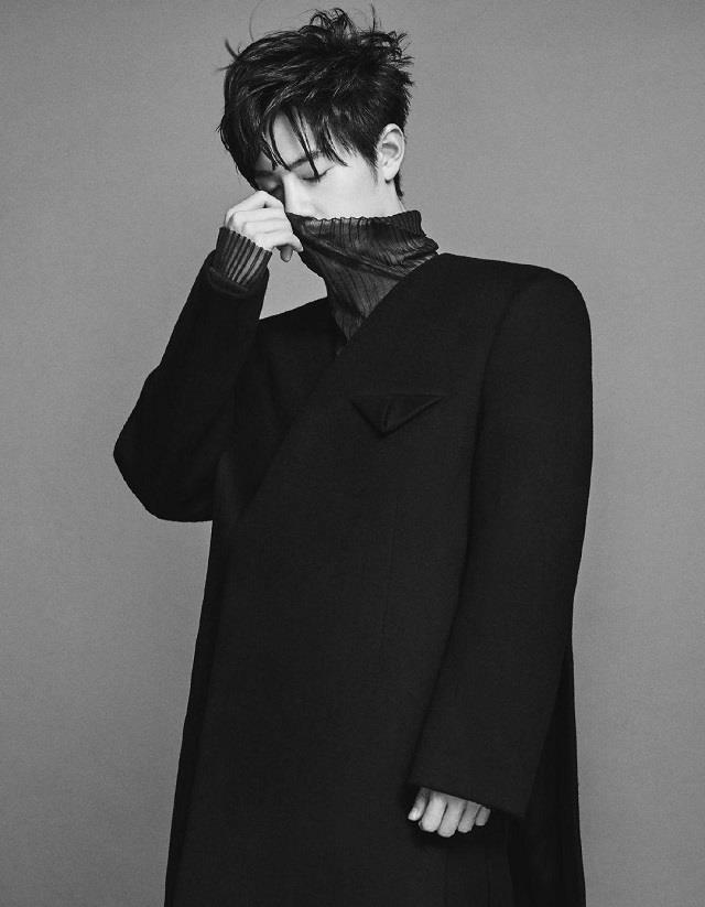 肖战|肖战凭实力再次出圈，喜提“鹅厂”全球代言人，海外效应一骑绝尘