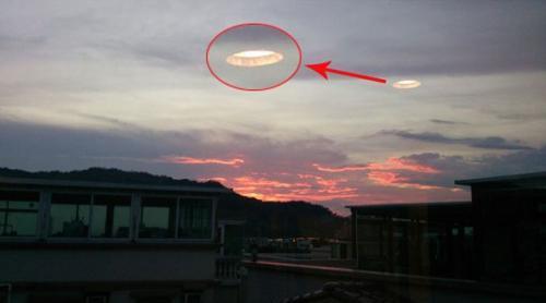 ufo出现时会产生什么奇怪现象？当它离地面约20米时掉下两个火球