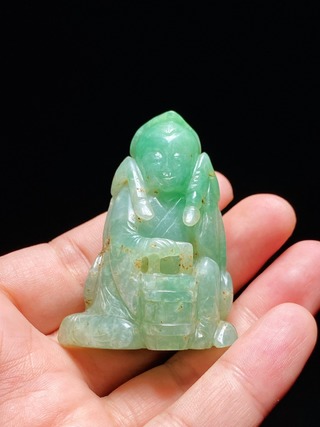 翡翠|清 老坑翡翠 飘绿 圆雕 鹿皮童子 把件 摆件