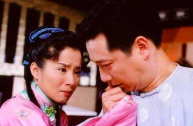 哑巴新娘|15年了，《哑巴新娘》2位主角今昔对比，容颜难变，事业差别大！