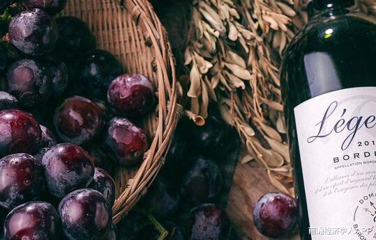 前瞻经济学人APP|真相揭开！不含酒精的葡萄酒也能降低心脏患病风险 起作用的是葡萄而非酒精