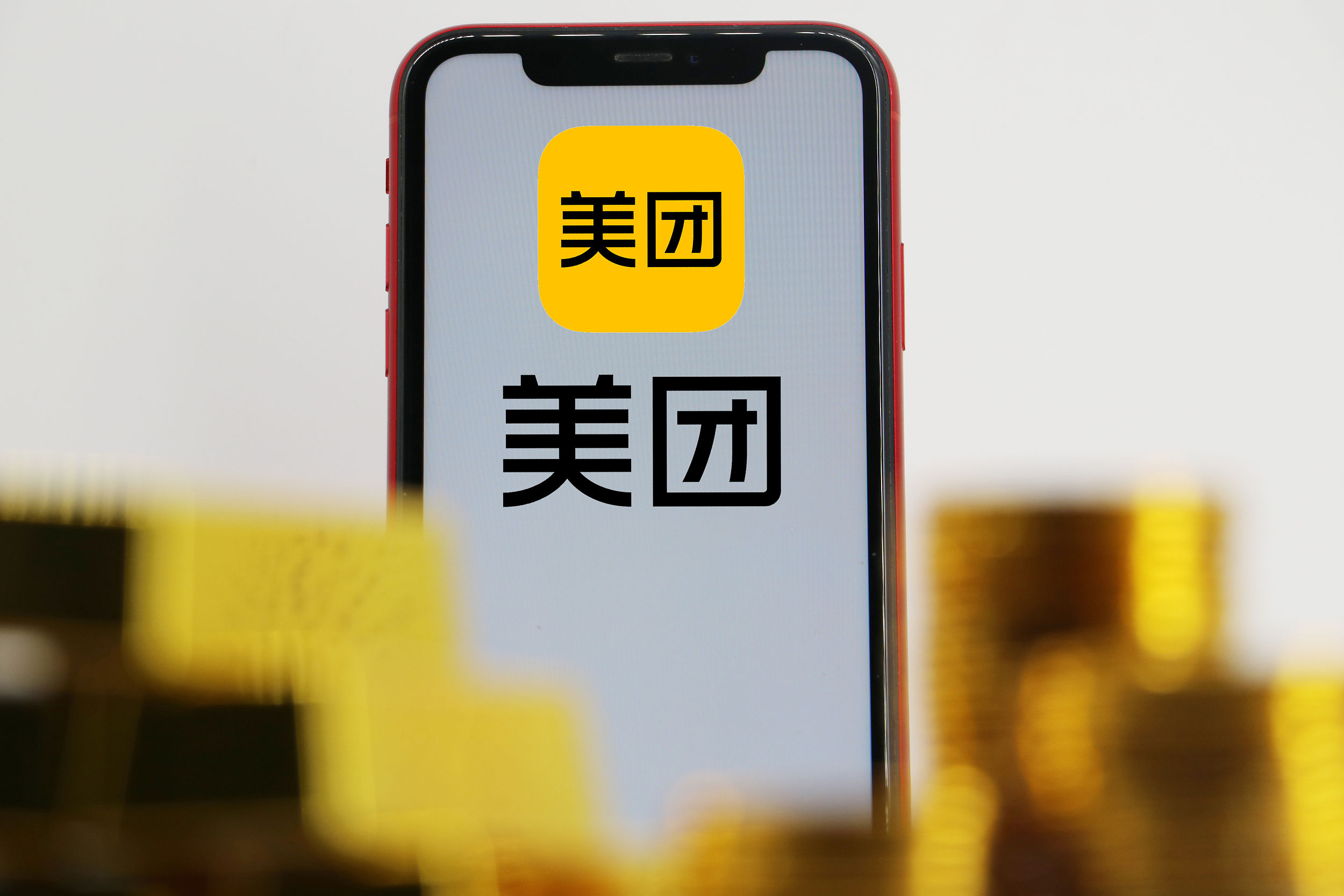 薇娅|美团Q2营收大涨，骑手和商家也“共同富裕”了吗？