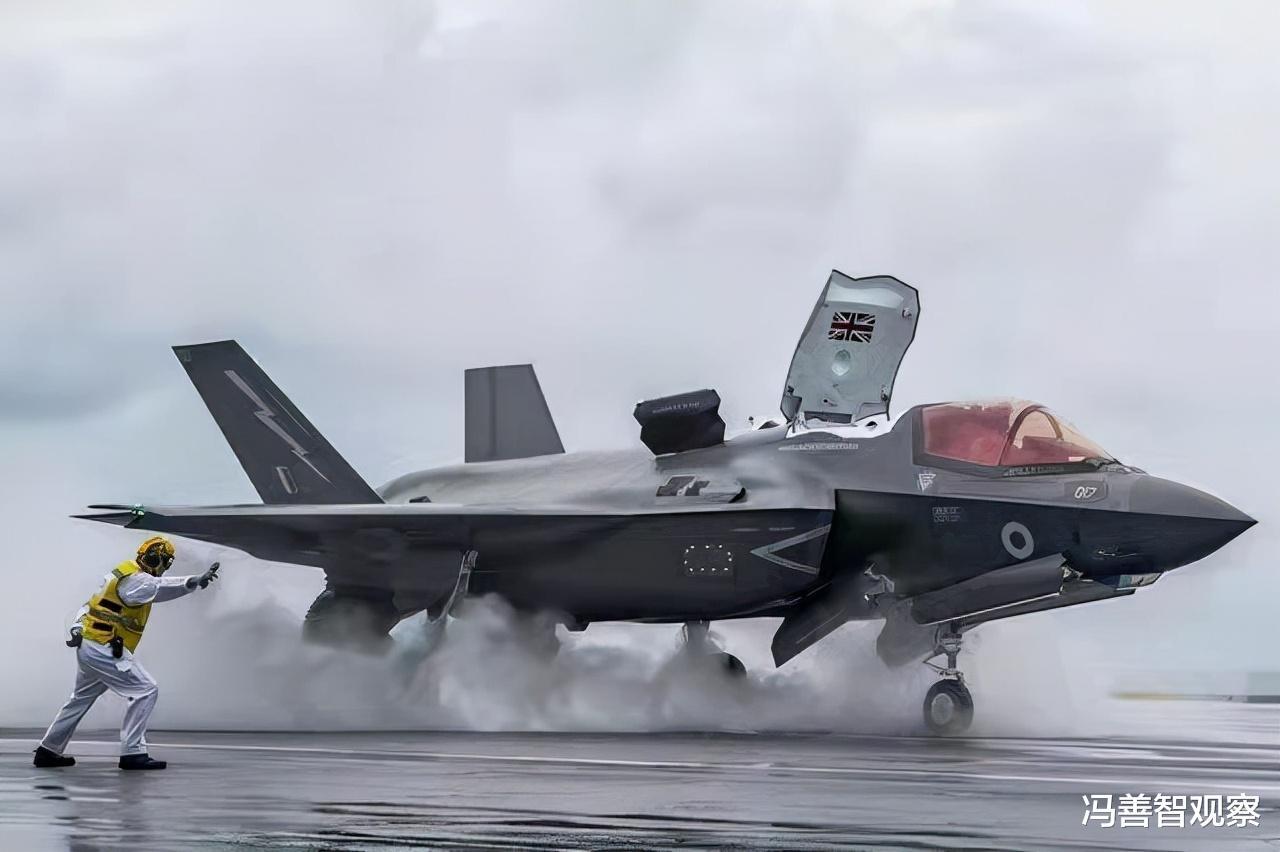 F-35|价值12亿的战机坠海，英美两国紧急封锁现场，特种部队出动打捞
