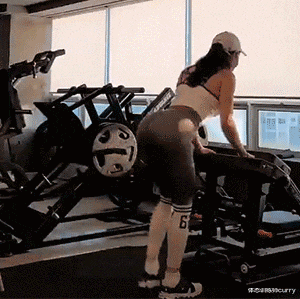 针灸|健身妹腿举体重加起来近250kg的三个壮汉,这画面也太养眼了吧!