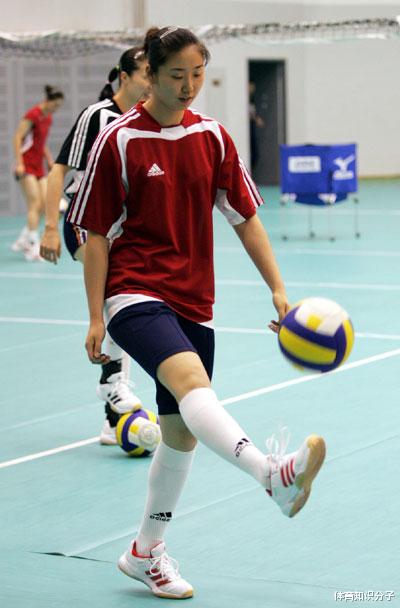 女排|41岁重新复出！女排黄金一代绝对主力满血归来，朱婷迎新帮手？