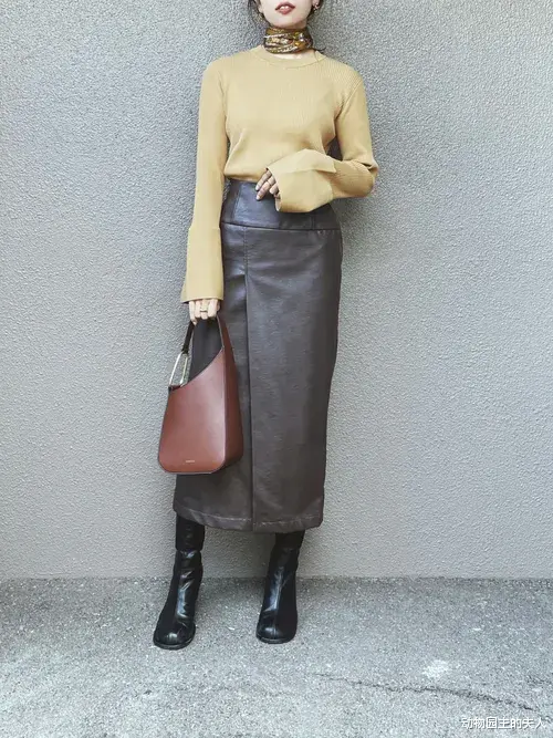 动物园主的夫人 日本博主街拍汇总 冬季大衣里面怎么穿