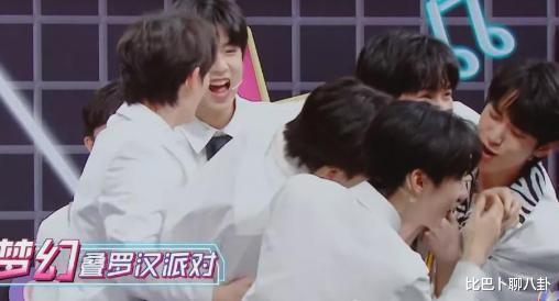 龚俊|《王牌》新一期节目翻车，张靓颖发文嘲讽味十足，网友：内娱要完