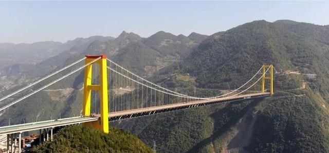 喵喵说漫 我国基建究竟有多厉害，竟然用火箭来造桥，23个国家纷纷效仿我国