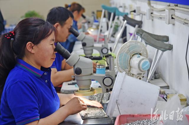 河北新闻网 全国助残日｜河北灵寿：“亮闪闪”的工作撑起希望