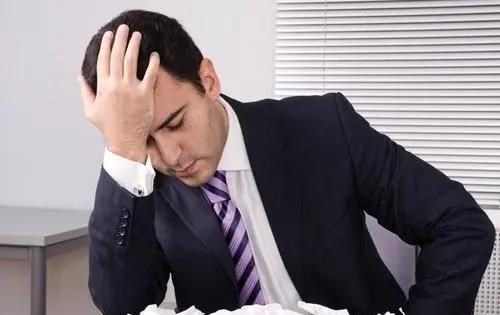 贷款|到了五十岁就别换工作了，学历再高、能力再强也抵不过三个硬伤